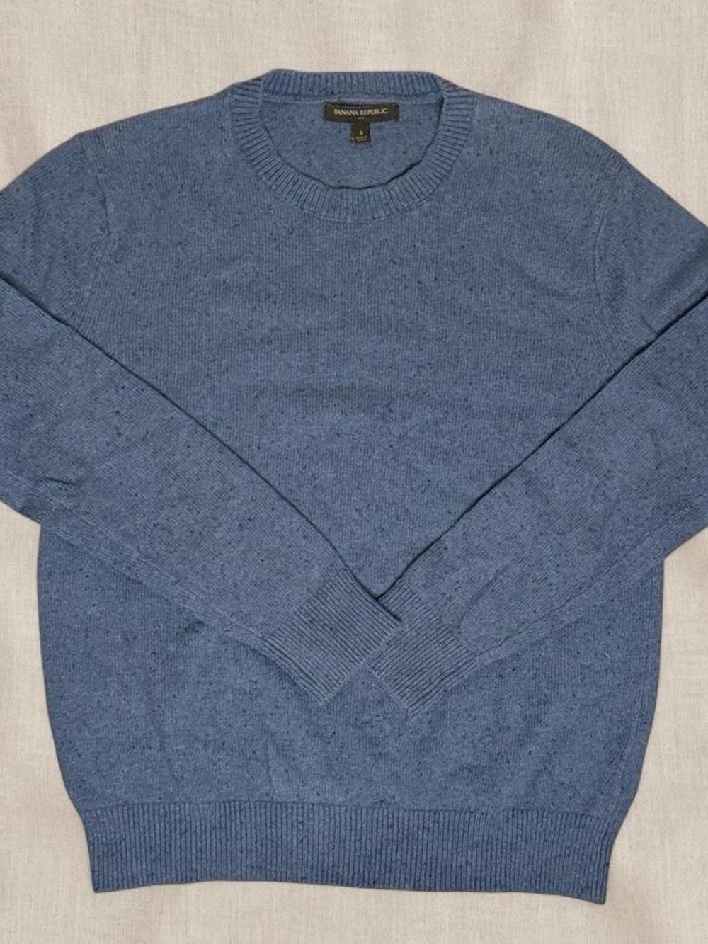 Banana Republic Women’s Heathered Denim Blue Crewneck Sweater